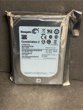 Seagate Constellation.2  Model ST9250610NS 250GB  SATA Hard Drive Cache 64 MB
